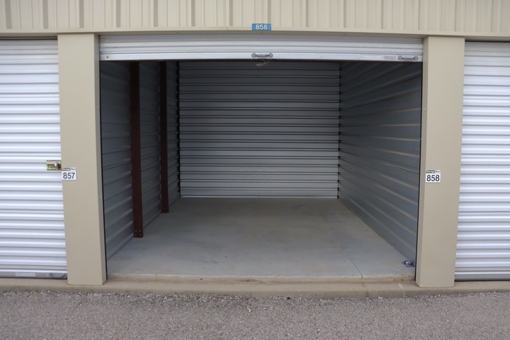 StorageMart self storage in Blue Springs on MO-7